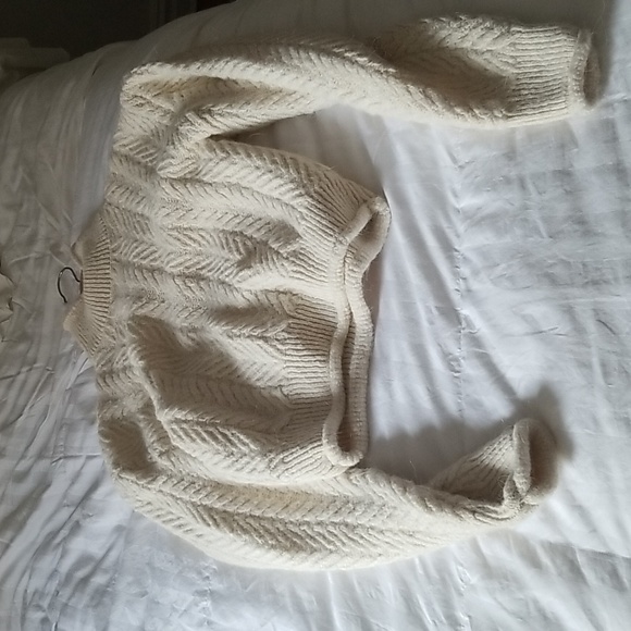 ❄ MNG Cream Sweater Size L - Picture 7 of 12